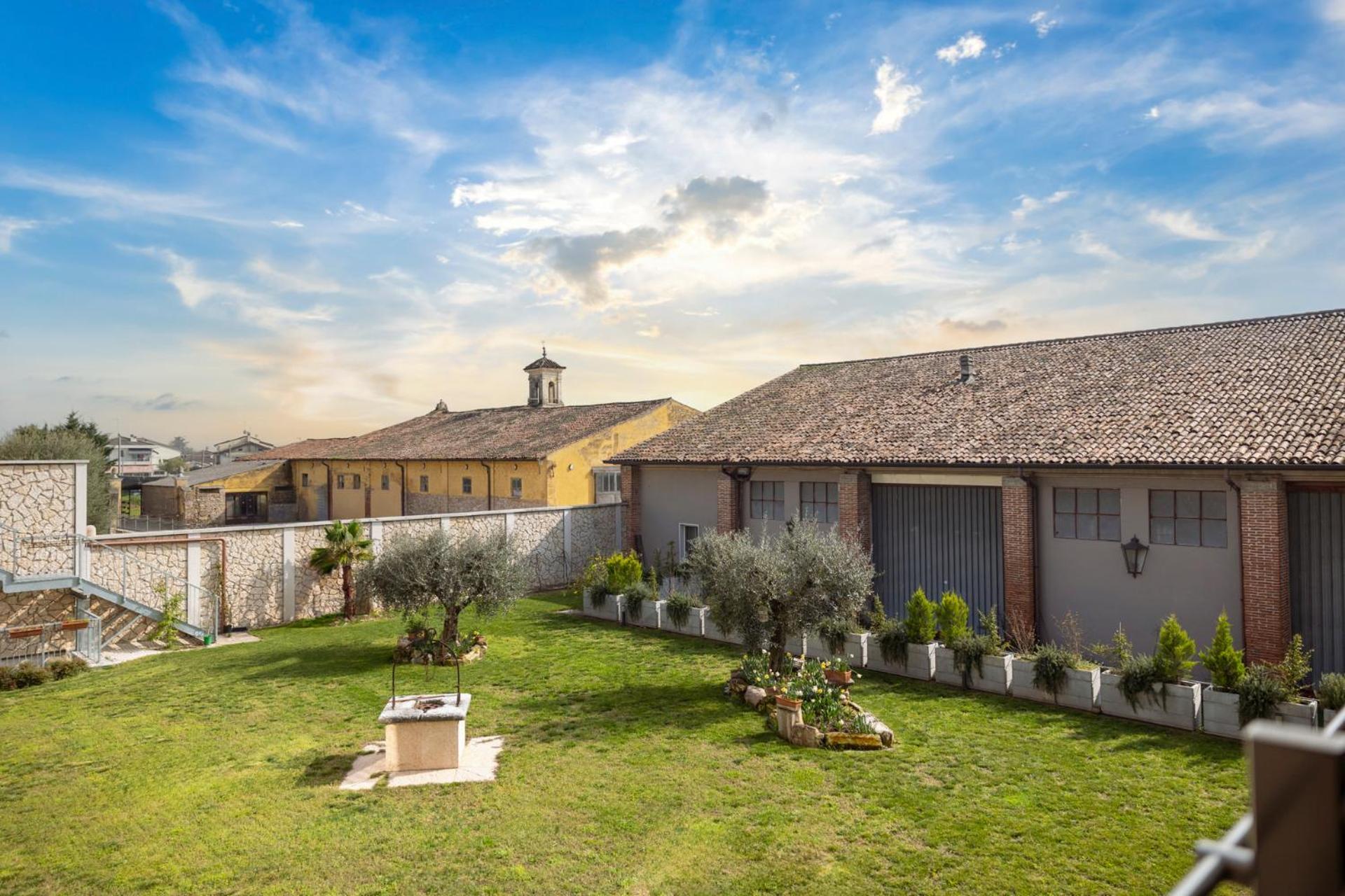 Hotel La Caporala Castel d'Azzano Ngoại thất bức ảnh