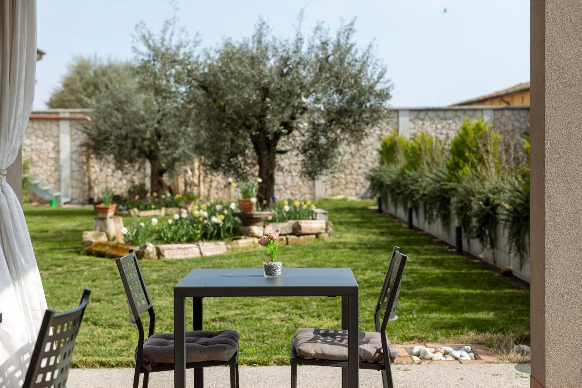 Hotel La Caporala Castel d'Azzano Ngoại thất bức ảnh